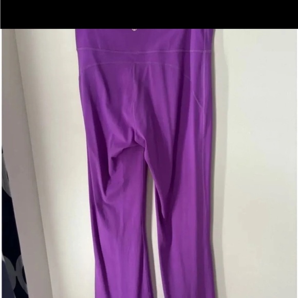 Lululemon Moonlight Magenta pants - Picture 5 of 7